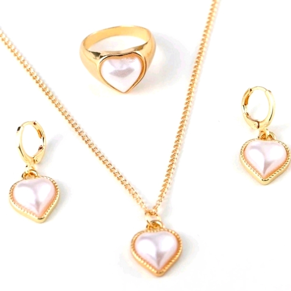 🤍 ▪️NEW 4 piece set faux pearl heart decor jewelry set